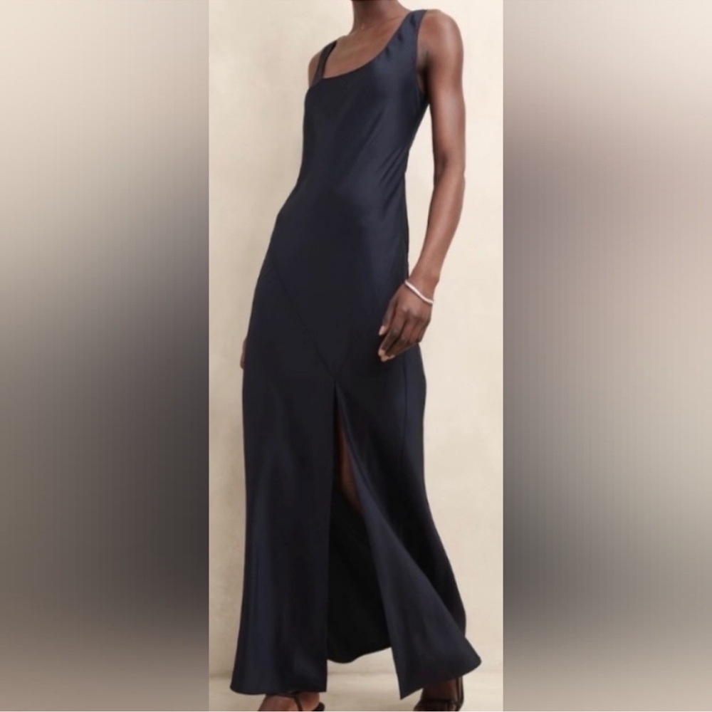 Banana Republic Sleeveless Satin Tank Dress in size Large - Picture 4 of 6